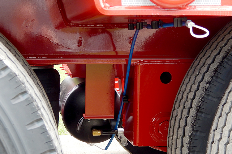 Why Air Tanks Drain & Moisture Kills Valves in Semi Trailers