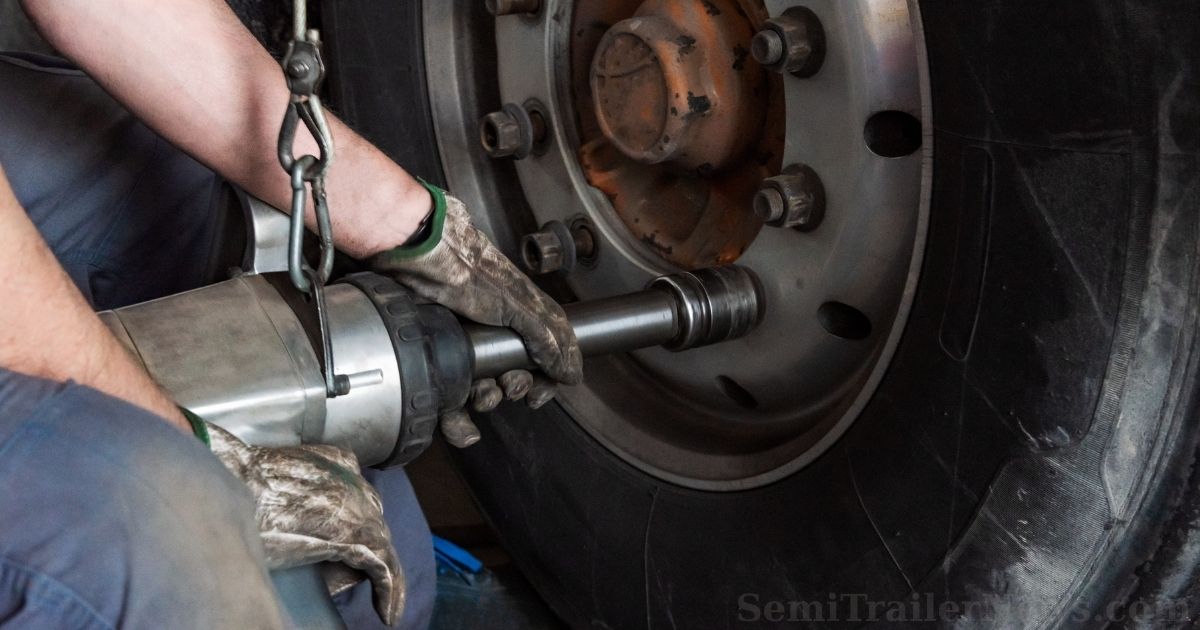 Semi-Trailer & Truck Tyre Pressure Chart – PSI/BAR Guide