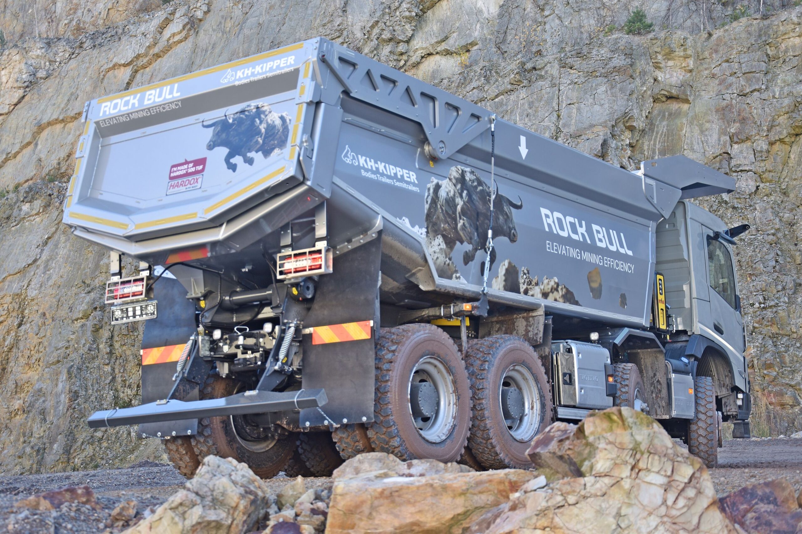 Tipper Trailer Hydraulics and Safety Systems: Design, Operation & Maintenance